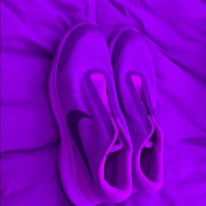 white and gray nike shoes